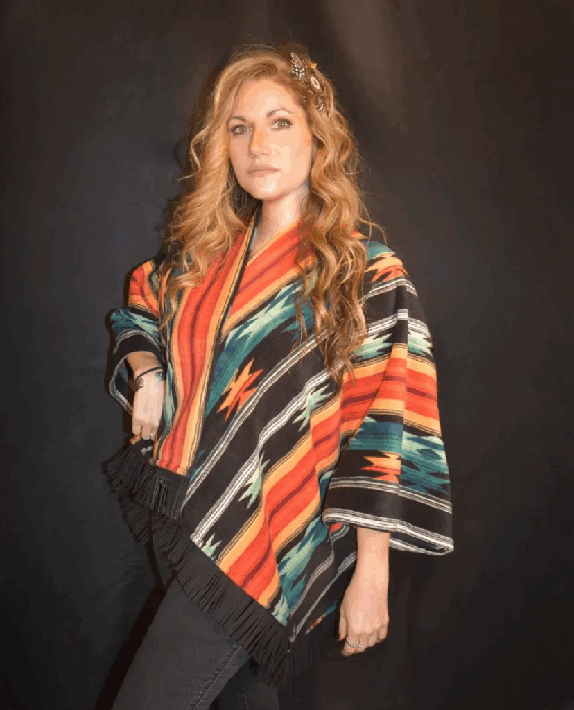 Red-Green Fleece Azteca Ruana